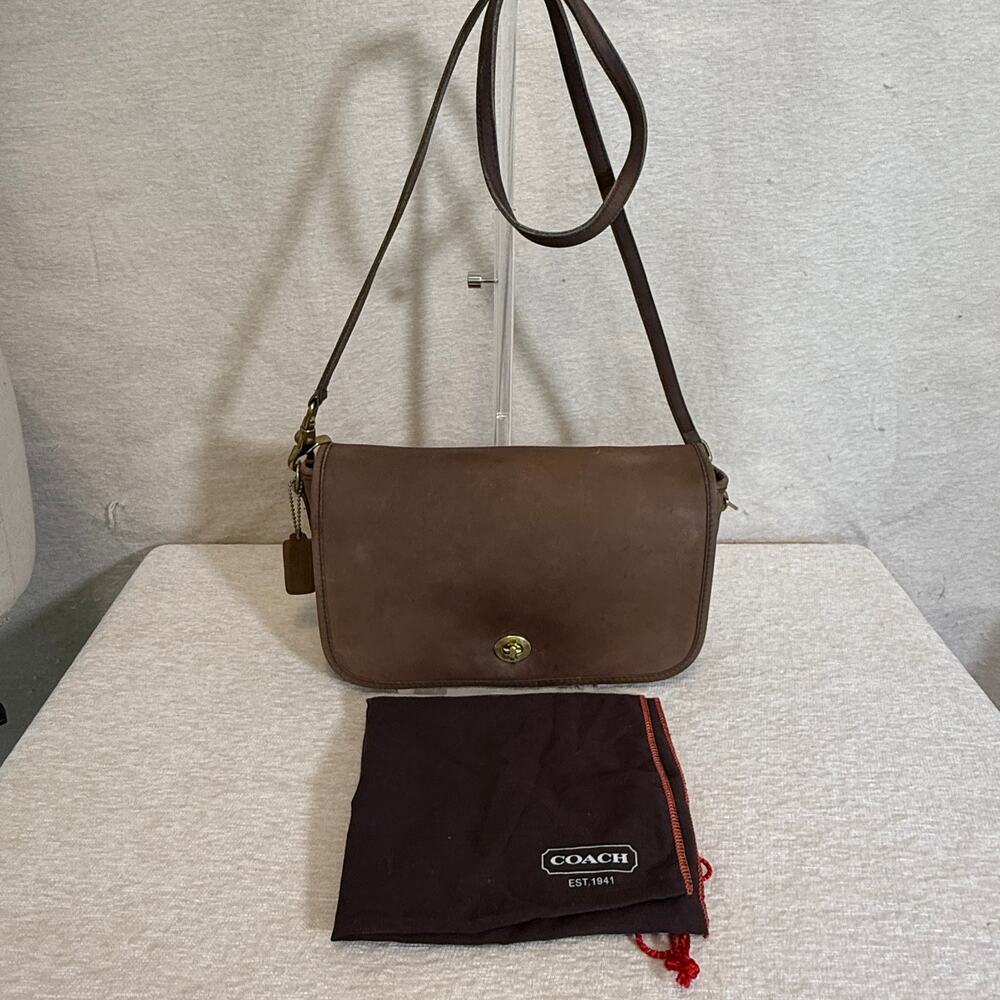Vintage Coach Dinky Bag 9375 USA Leather Crossbody Mocha Brown/Taupe Rare